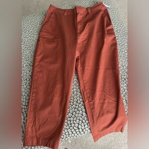 Women’s Gap Khakis